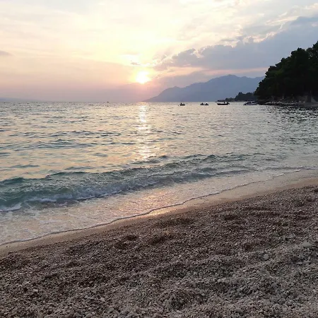 Casa de hóspedes Astra